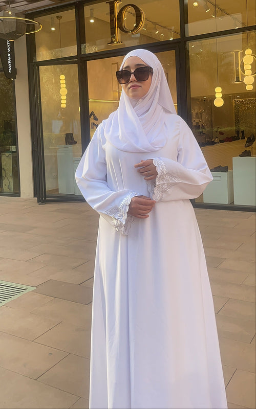 Abaya Mouaatamira - المعتمرة